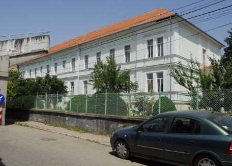 Avocatul Poporului obligă şefii DGASPC Bihor să sesizeze Parchetul cu privire la abuzurile asupra minorilor